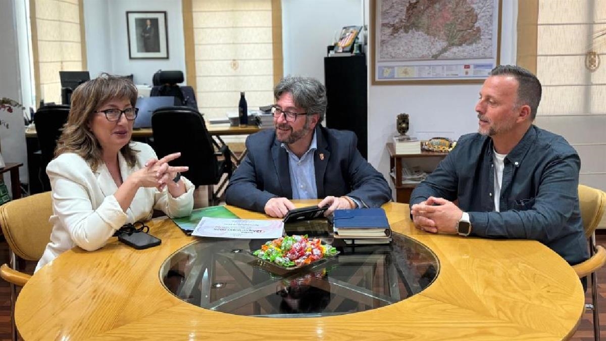 La Universidad Autónoma de Barcelona reconoce la excelencia en materia de transparencia del Ayuntamiento