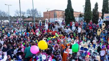 El ayuntamiento lanza la convocatoria para participar en el gran desfile y en el Entierro de la Sardina