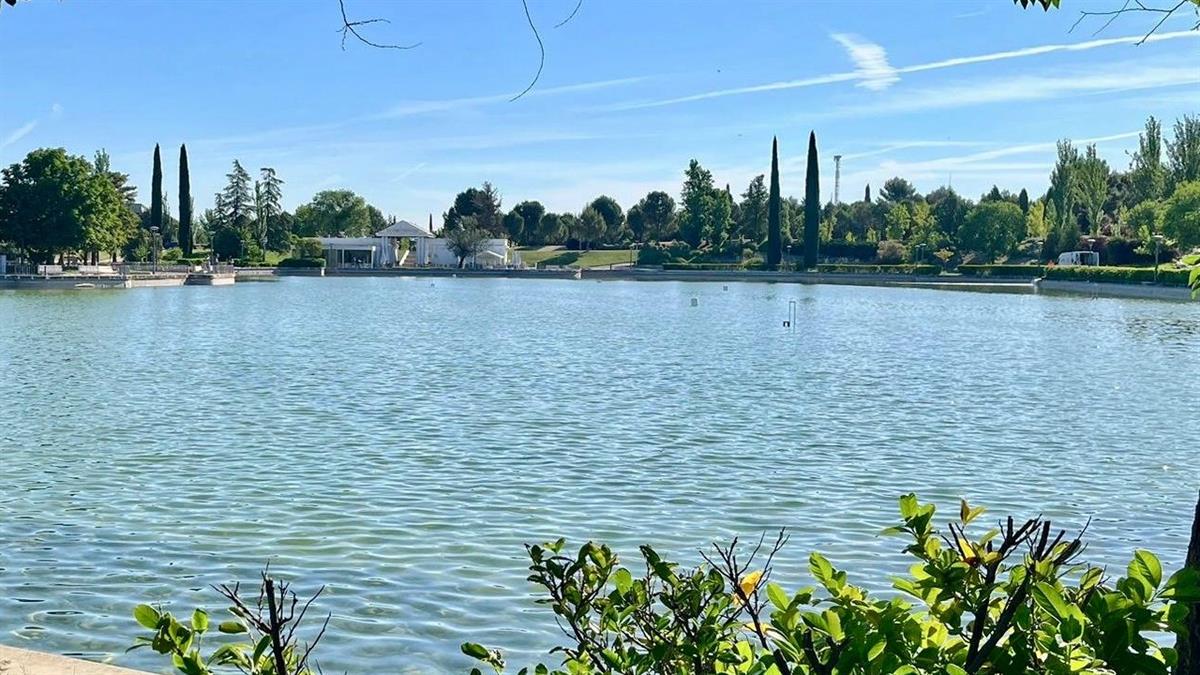 El Ayuntamiento finaliza las actuaciones de mejora del lago con una inversión de 256.562,47 euros