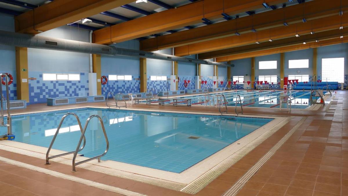 Los socialistas también denuncian problemas en las duchas de esta instalación deportiva