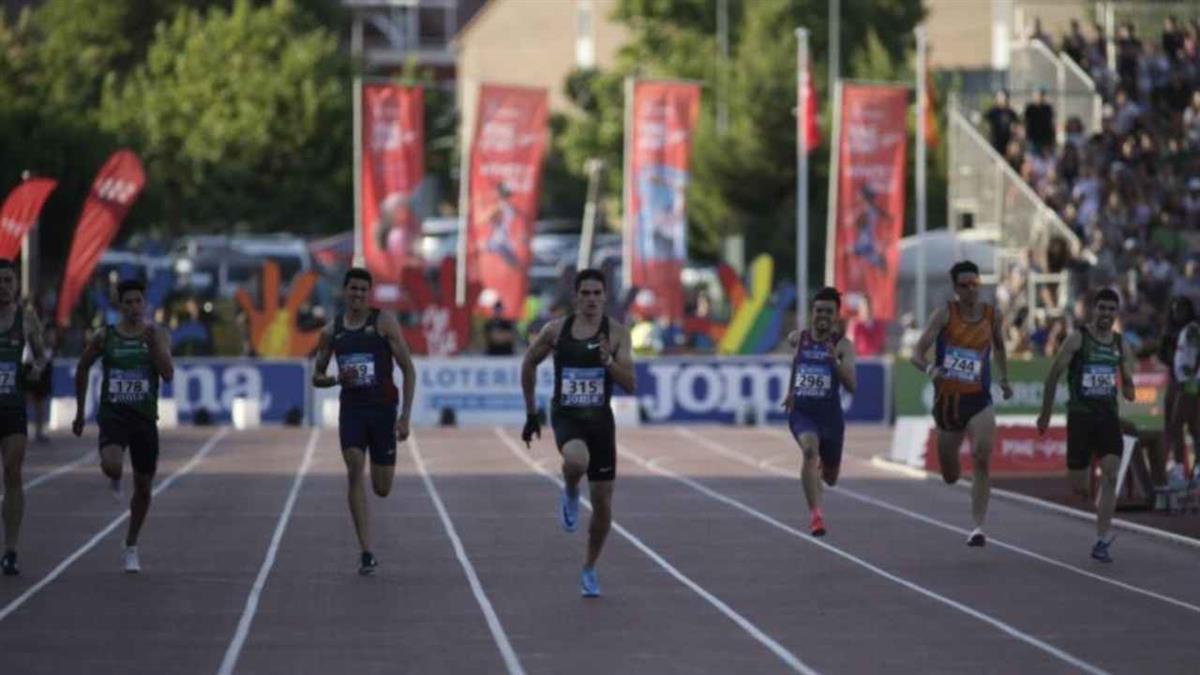 El ayuntamiento acometerá la renovación integral de la pista de atletismo 