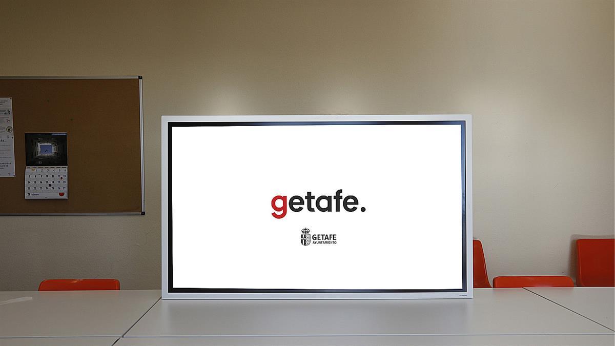 Se ofrece mejor servicio a la educación adulta 