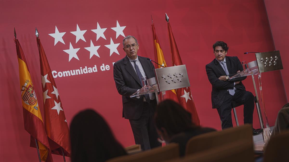 Para combatirla, la Comunidad de Madrid crea una Red de Centros de Competencia Digitales 
