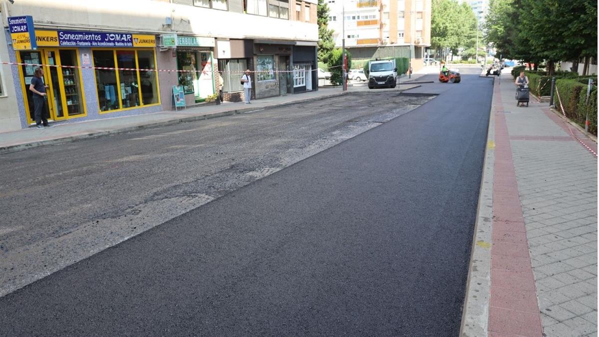 La campaña de asfaltado y mejora de las vías se desarrolla durante el mes de octubre