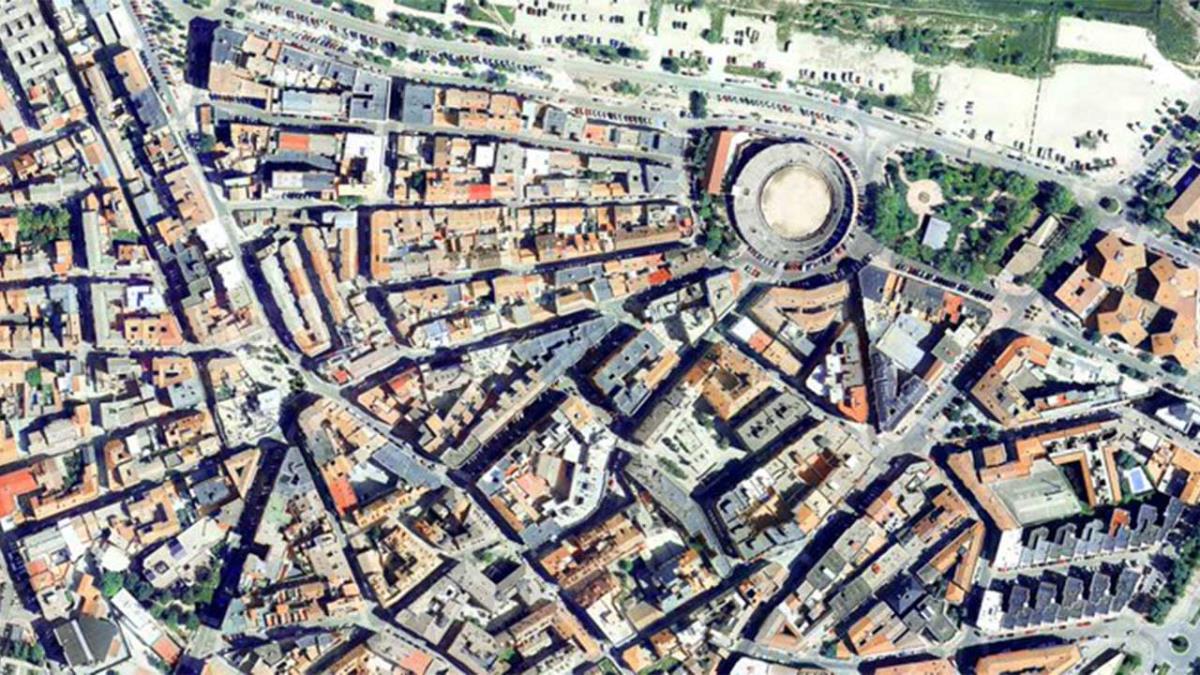 Una de las prioridades es la potenciación del transporte público
