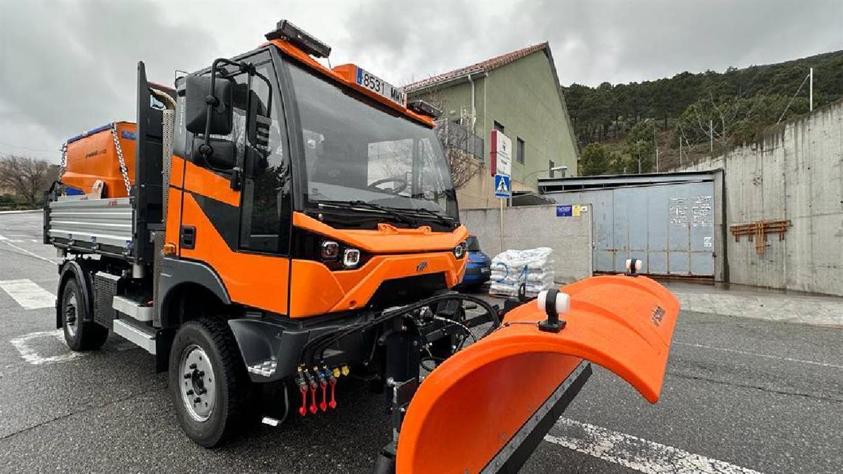 El municipio tiene a punto su Plan de Inclemencias Invernales, con 127.000 kilos de sal y seis máquinas quitanieves
