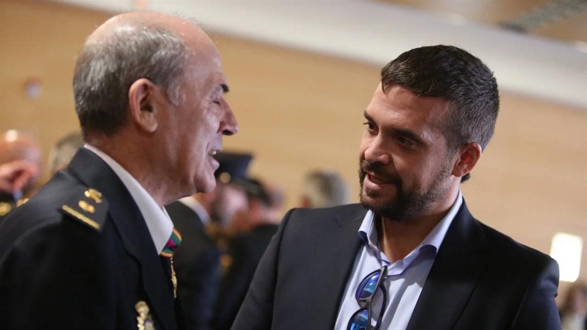 Está centrado en ampliar la plantilla de la Policía Municipal y la especialización de agentes