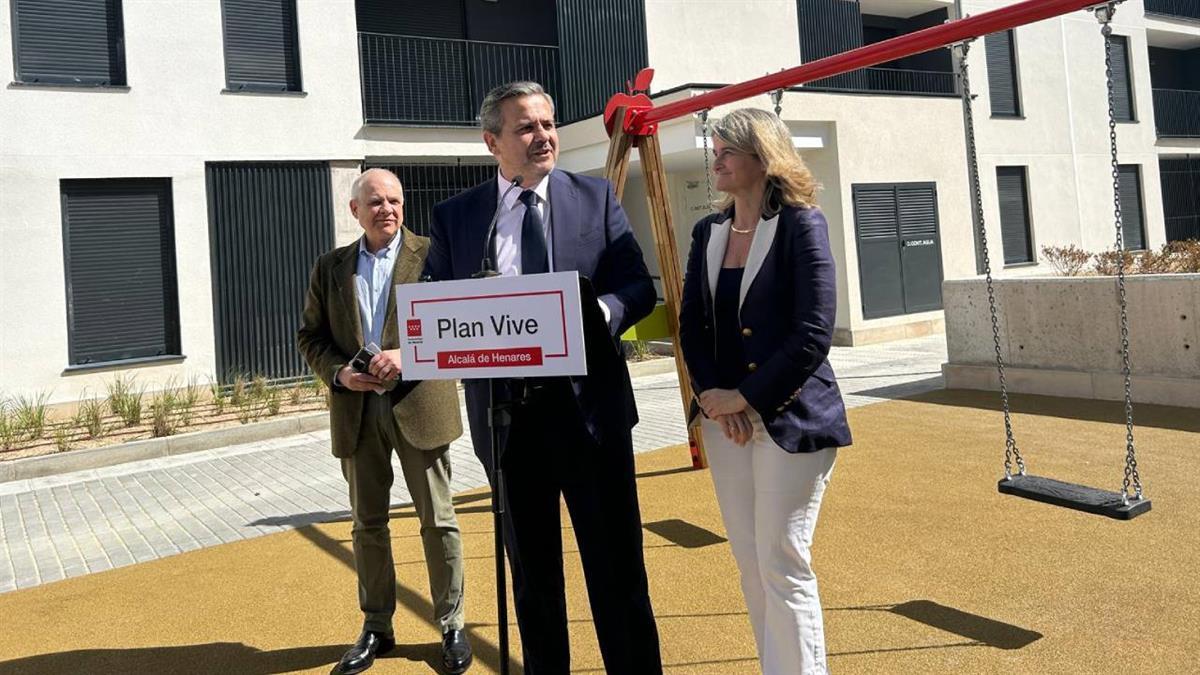 El Gobierno de Alcalá agradece el respaldo ciudadano al Plan Vive tras una nueva entrega de viviendas
