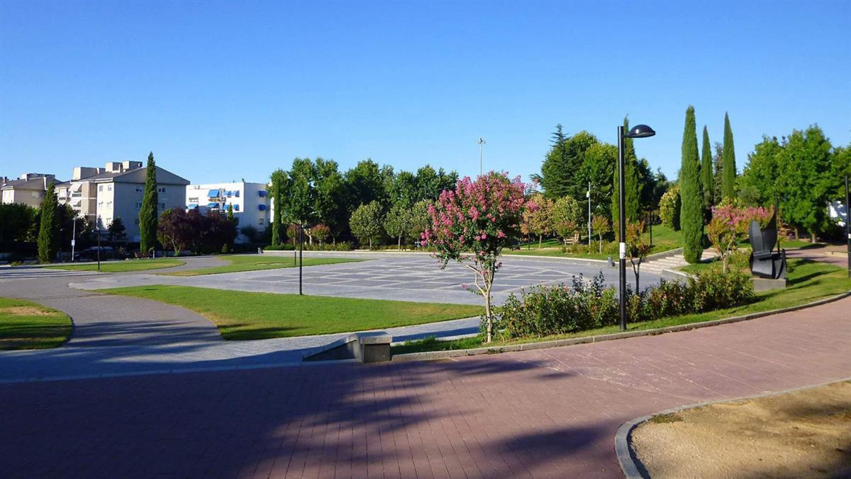 Todos los sábados podremos disfrutar de grandes artistas como Mocedades o Modestia Aparte