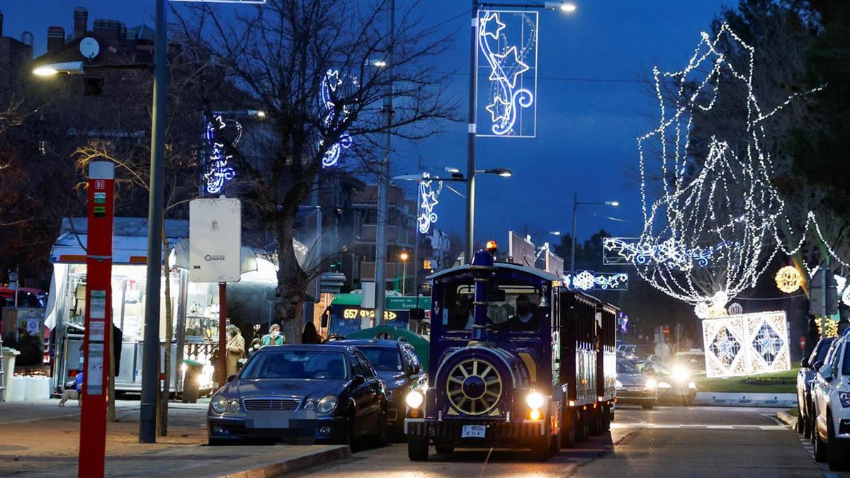 La alcaldesa de la ciudad, Susana Pérez Quislant, ha invitado a los vecinos a disfrutar de “esta programación con propuestas para todos y para disfrutar en
familia”
