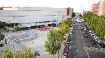 Durante estos días festivos se han programado cinco exposiciones gratuitas en el CEART y una visita guiada por el MAUF   