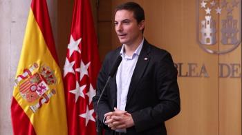 El Grupo Municipal ha pedido la reprobación del vicepresidente por sus palabras sobre lo sucedido en las residencias y abandonan el pleno de la cámara regional