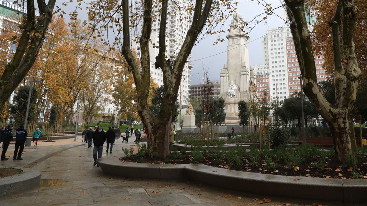 La delegada de Obras y Equipamientos se ha comprometido en ejecutar en 2023 las acciones aún pendientes de realizar 