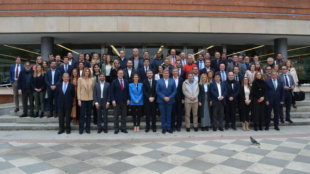 La alcaldesa de Alcalá de Henares, Judit Piquet, se convierte en la primera mujer que preside este organismo