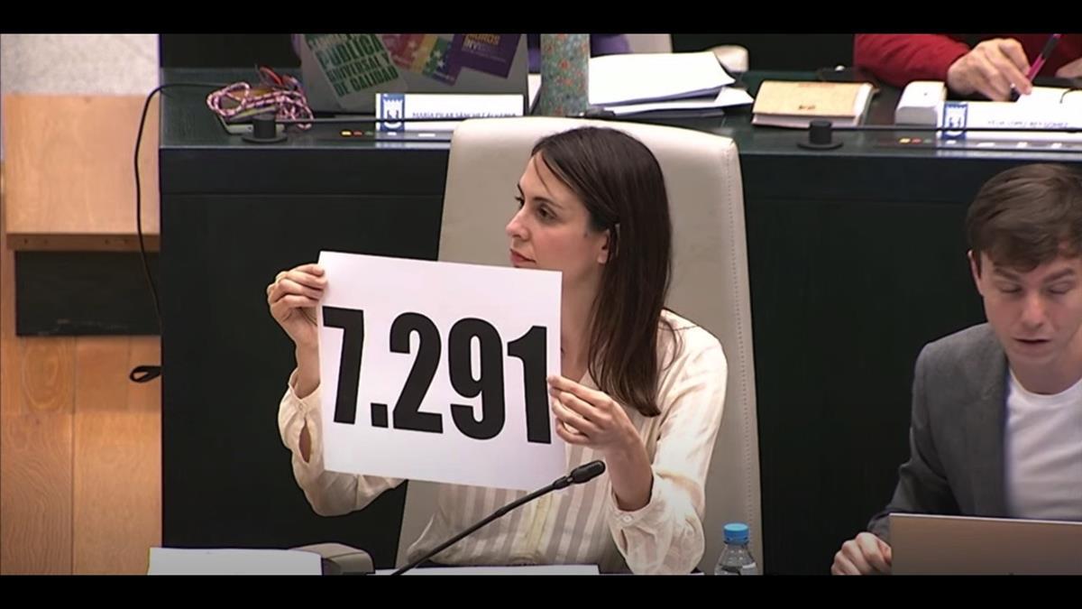 Almeida echa en cara a Maestre que "utilice" los muertos en las residencias para sus luchas de poder
