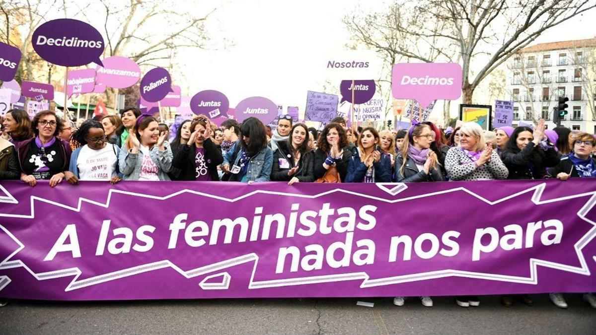Desde la formación morada califican de "incoherente" el evento organizado
