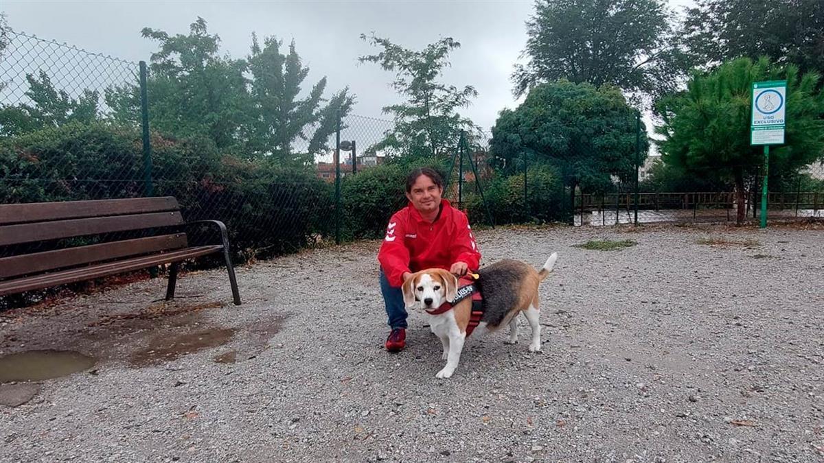 Podemos Alcobendas ha visitado algunos de los recintos caninos del municipio