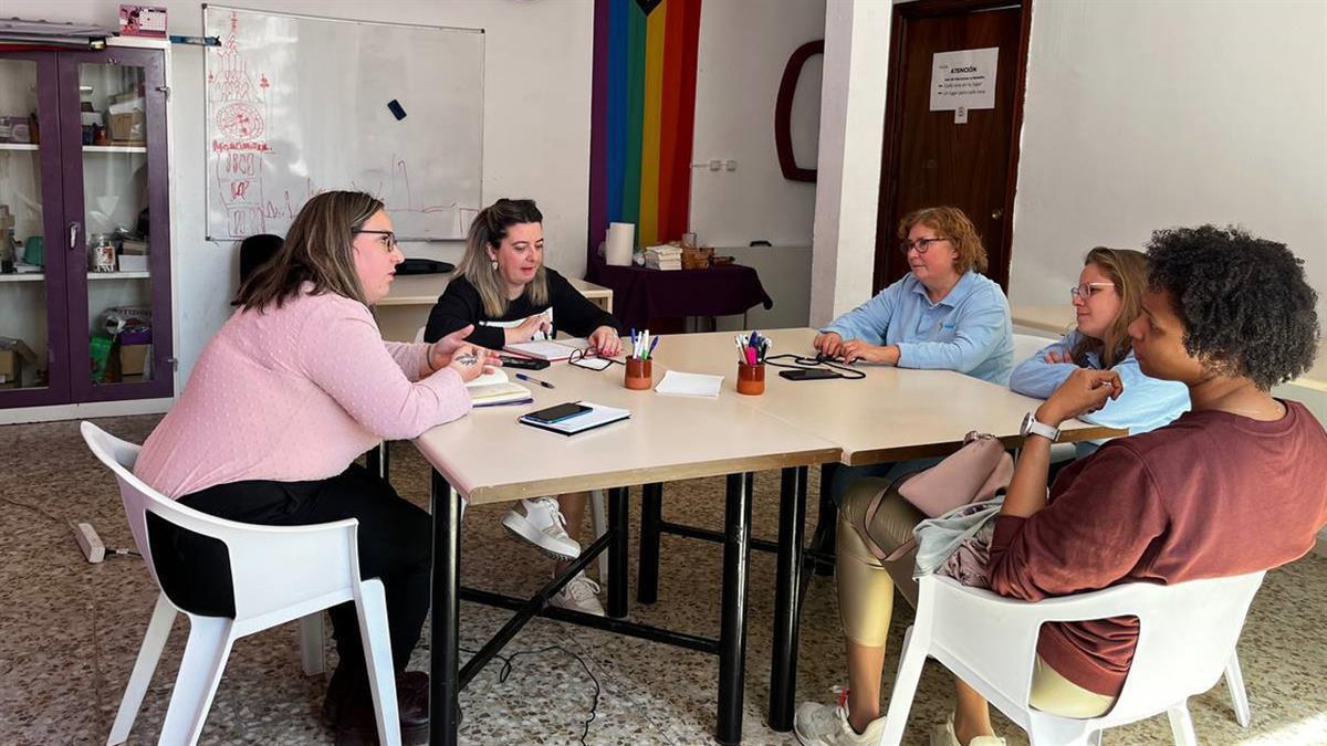 El grupo municipal pondrá en marcha medidas que aseguren que las personas con algún tipo de discapacidad estén en igualdad de condiciones