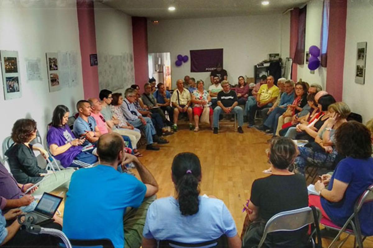 El grupo morado ha planteado la posibilidad de que se ocupen viviendas "por necesidad"