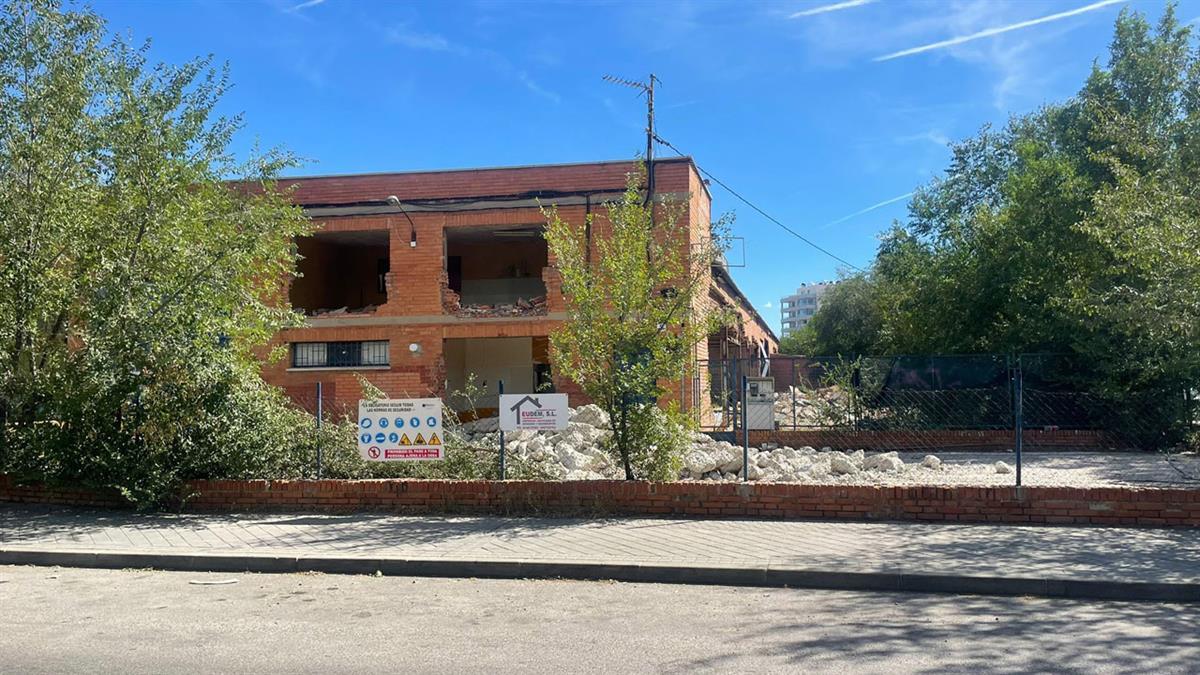 El portavoz socialista asegura que no hay ninguna sentencia que obligue a construir la nueva gasolinera