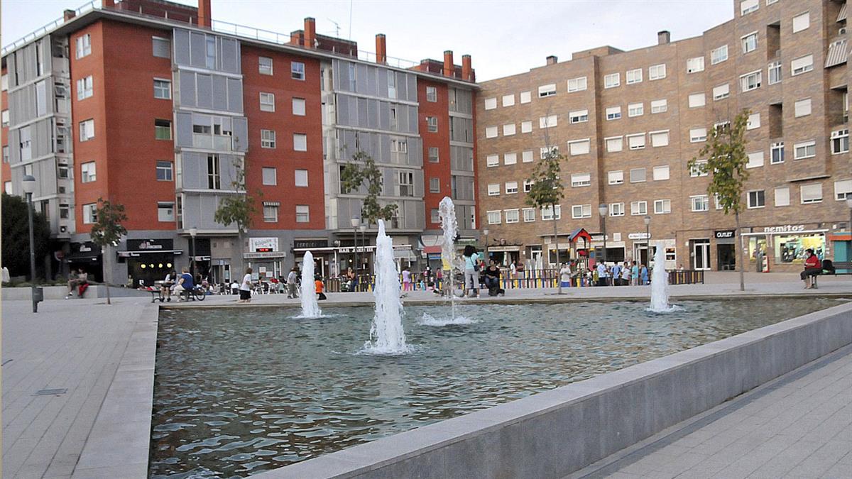 Los jóvenes se encontraban dentro del local consumiendo las bebidas que habían comprado de manera ilegal