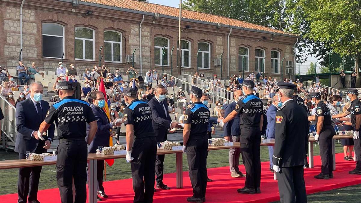 Se han clausurado los cursos de formación básica para policías de nuevo Ingreso y de ascenso a oficial 
