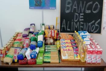 Desde el 25 de mayo, 22 Unidades Integrales de Distrito de la Policía Municipal de Madrid recogen miles de kilos de alimentos no perecederos