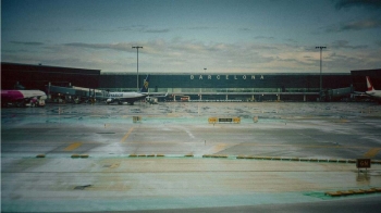 Cuando se planifica un viaje, el lugar de salida influye mucho más de lo que se podría pensar. Si nos centramos en el caso de España, Barcelona y Madrid son los dos grandes aeropuertos.