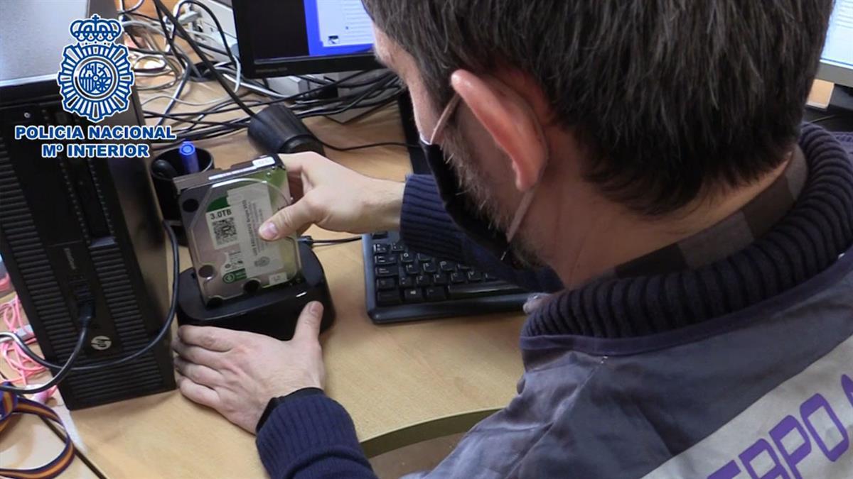 La Fiscalía pide 119 años para un hombre que acosaba a menores a través de esta red social