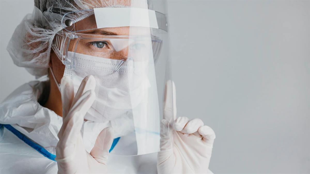 Desde la Consejería de Sanidad advierten de la situación sanitaria que se avecina y valoran intensificar de nuevo las medidas de contención del virus