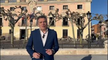 El secretario general del PP, Jorge de la Peña, destaca que Palacios "actúa como altavoz del sanchismo"