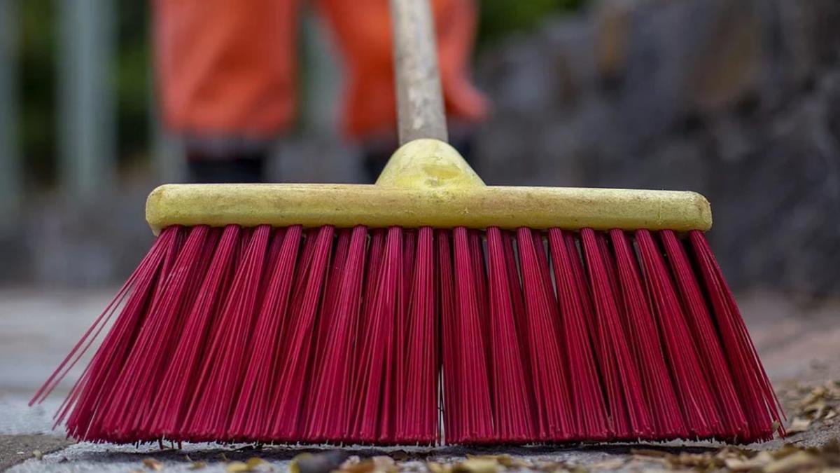 El Partido asegura que el contrato no reserva ningún importe destinado a la concienciación ambiental 