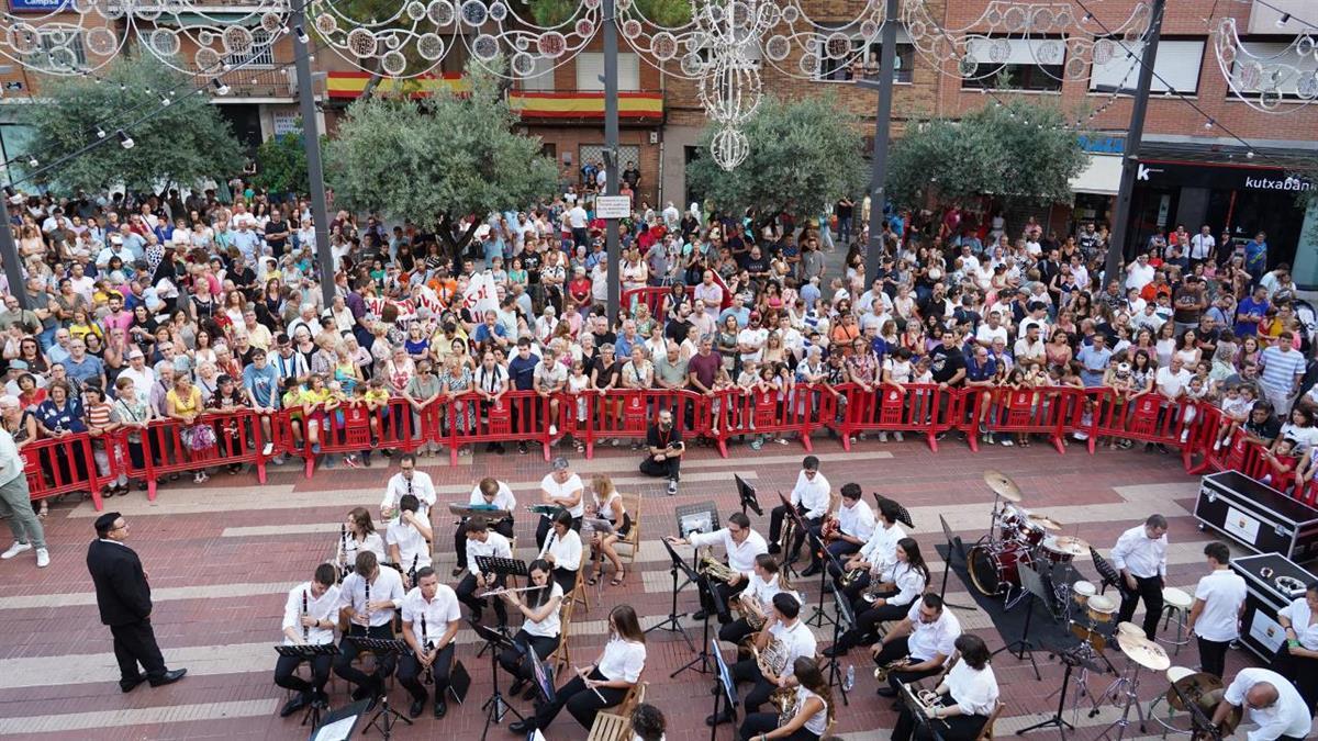 Ambos cuerpos cumplen 60 y 40 años de servicio público respectivamente en la ciudad