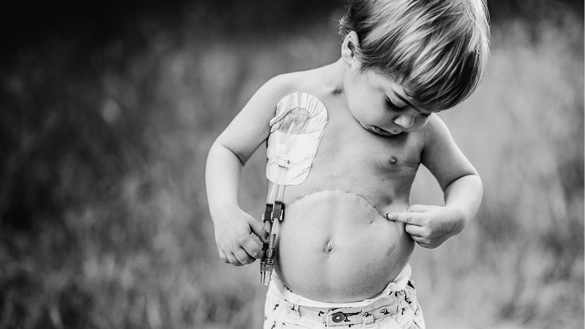 Ha sido galardonada con el Primer Premio del Certamen Fotográfico “La mirada del paciente” por una foto de Mateo, un niño con una enfermedad rara