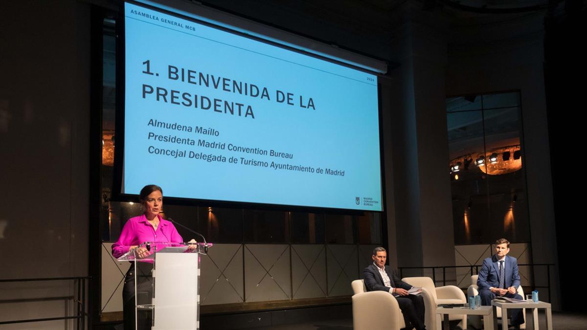 La concejala delegada de Turismo, Almudena Maíllo ha intervenido en la Asamblea General de Madrid Convention Bureau para hacer balance de la gestión municipal
