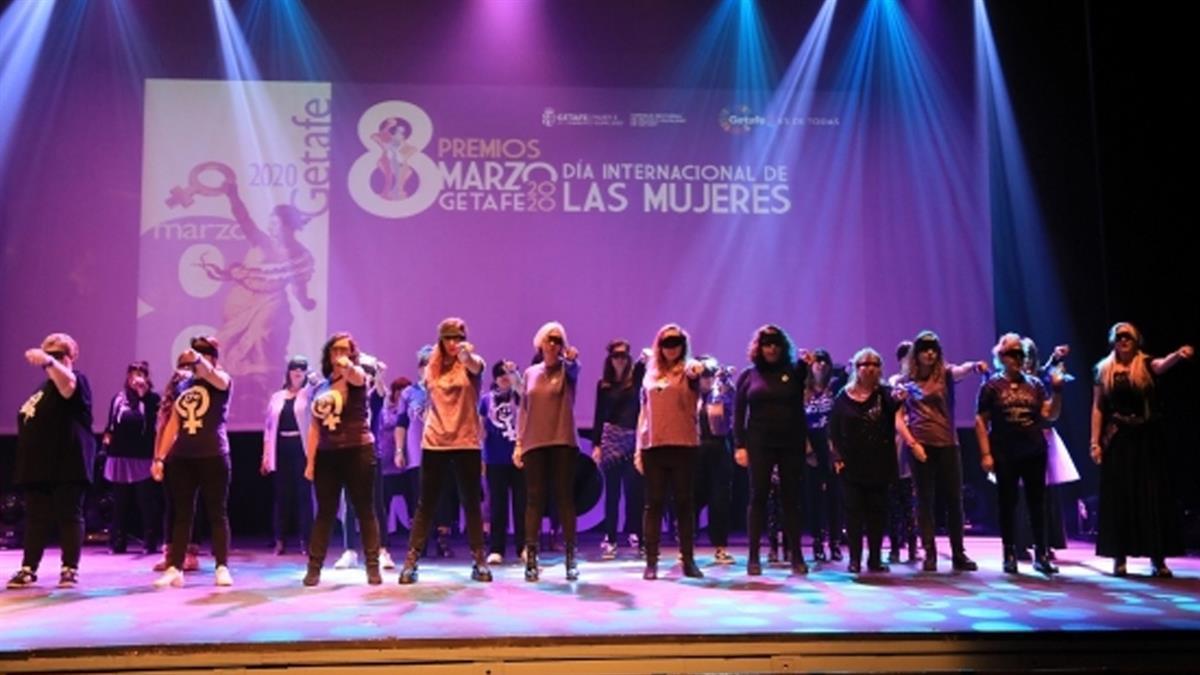 Podemos propone a a Alauda Ruiz de Azúa, directora de Cinco Lobitos, para el galardón nacional 