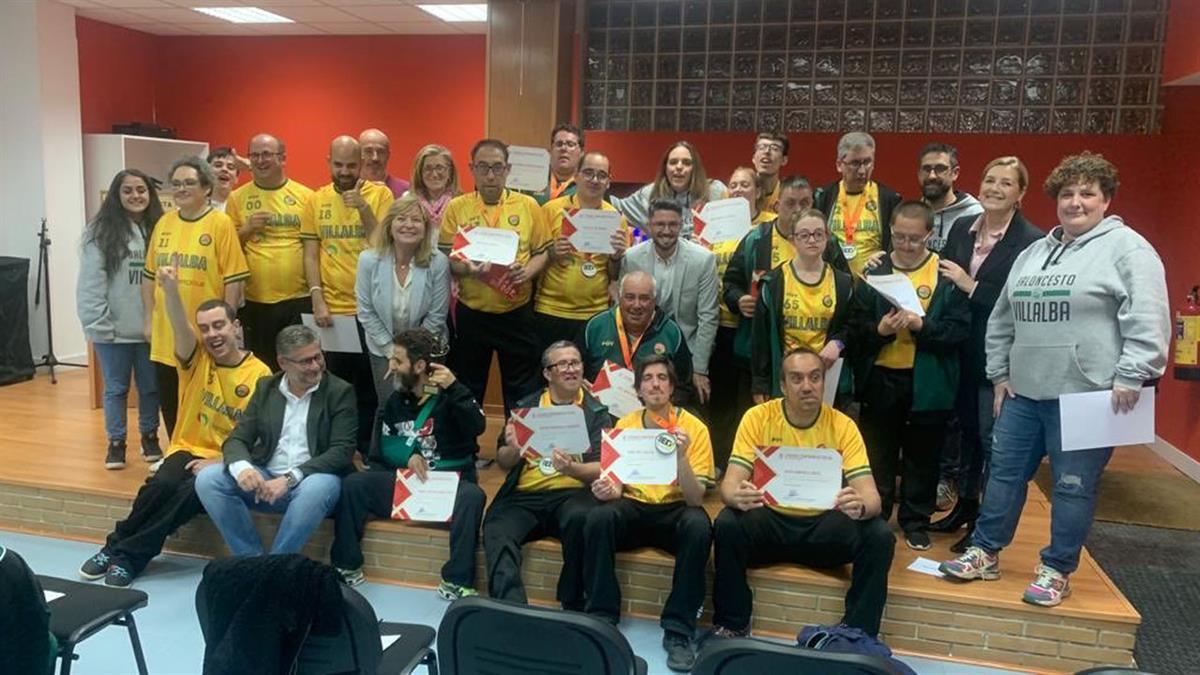 La agrupación celebró su 87 aniversario 