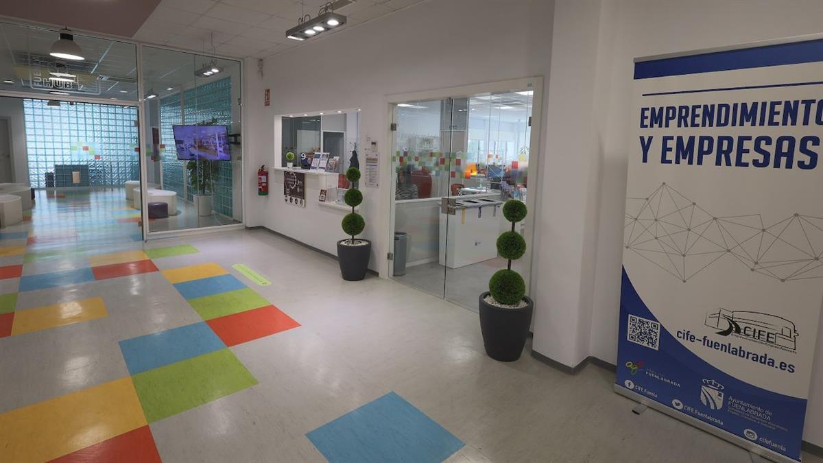 El Ayuntamiento reconocerá proyectos empresariales de reciente creación con tres premios y cinco distinciones especiales