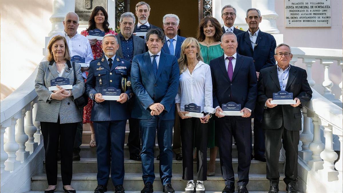Reconocen la trayectoria de personalidades, instituciones y entidades ligadas al sector