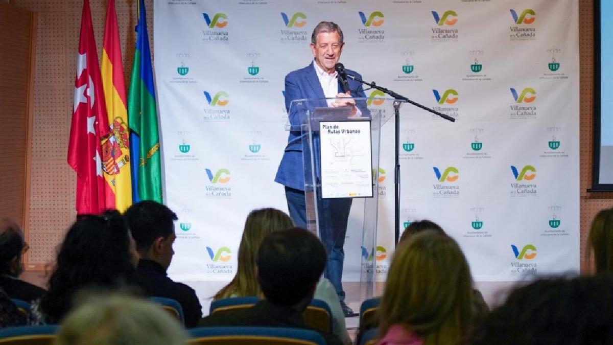 "Apaga el coche, enciende tus pasos” lema para el Plan de Rutas Urbanas 