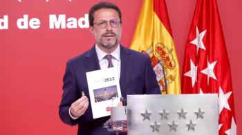 El ejecutivo madrileño habla de unos presupuestos austeros que destinan 4 de cada 5 euros a servicios sociales
