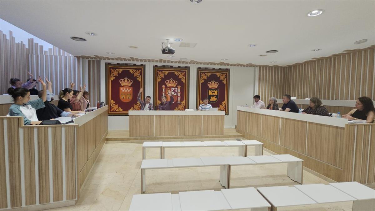 El pleno ha aprobado inicialmente el proyecto para las cuentas de 2025