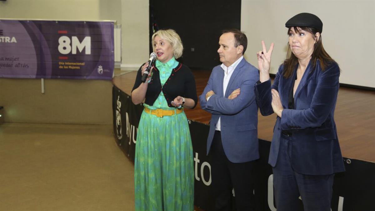 Mabel Lozano protagoniza en Coslada una jornada dedicada a la prevención del consumo de este contenido