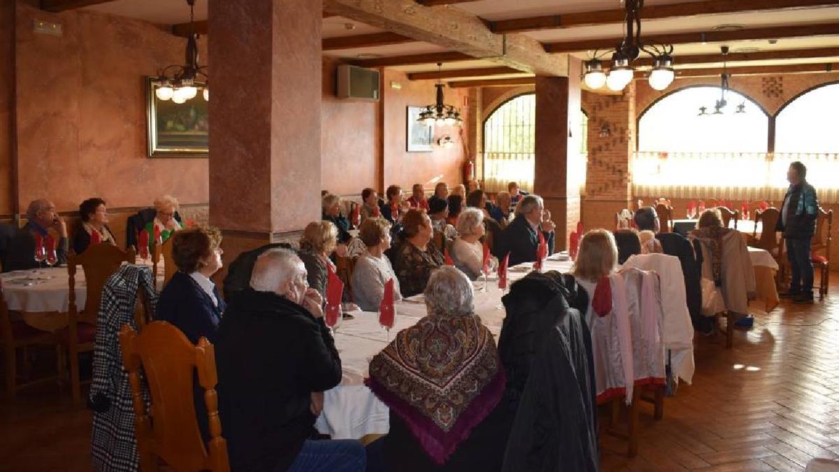 Un total de 50 mayores de Mejorada han aprendido cuestiones importantes sobre sus derechos como consumidores