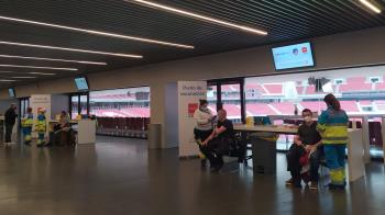 Fuerzas y cuerpos de seguridad como de Emergencias reciben la primera dosis de AstraZeneca