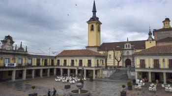 La gestión económica municipal se orienta a favorecer el mantenimiento de la actividad comercial y de servicios