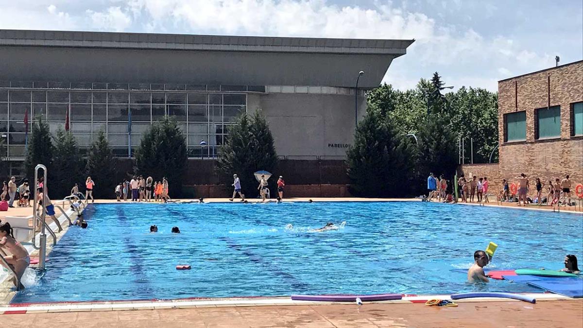 "No tenemos tiempo de llevar procesos selectivos que pueden tardar dos años", defiende el alcalde, Santiago Llorente