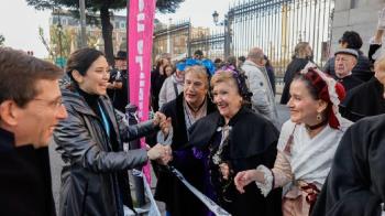 La presidenta de la Comunidad de Madrid y el alcalde de la capital acudieron a la misa en honor a la patrona