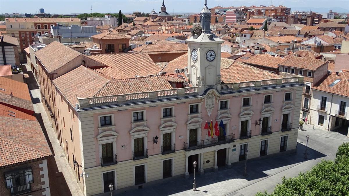 El Ayuntamiento busca “nuevas fuentes de financiación” para aumentar los recursos de hacienda y patrimonio municipal