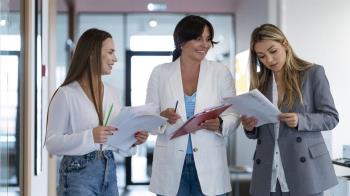 Las vecinas de Tres Cantos forman parte del Programa de Empleo e Igualdad que ha puesto en marcha el Ayuntamiento 